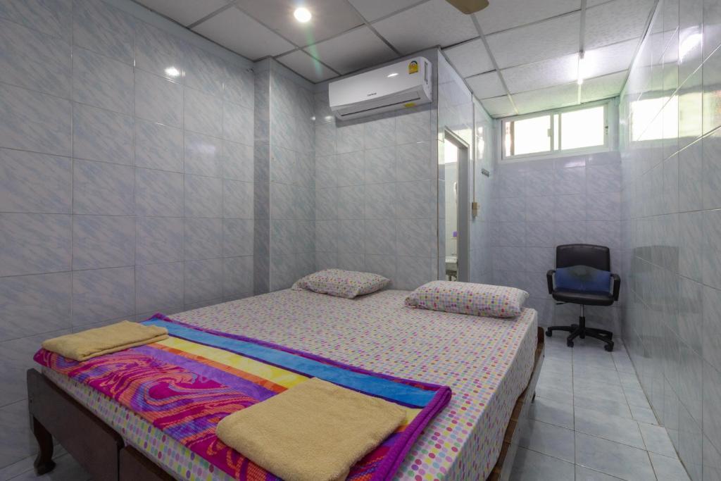 New Central Guesthouse Bangkok Exterior foto